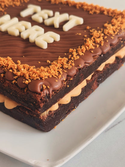 The Personalised Brownie Cake