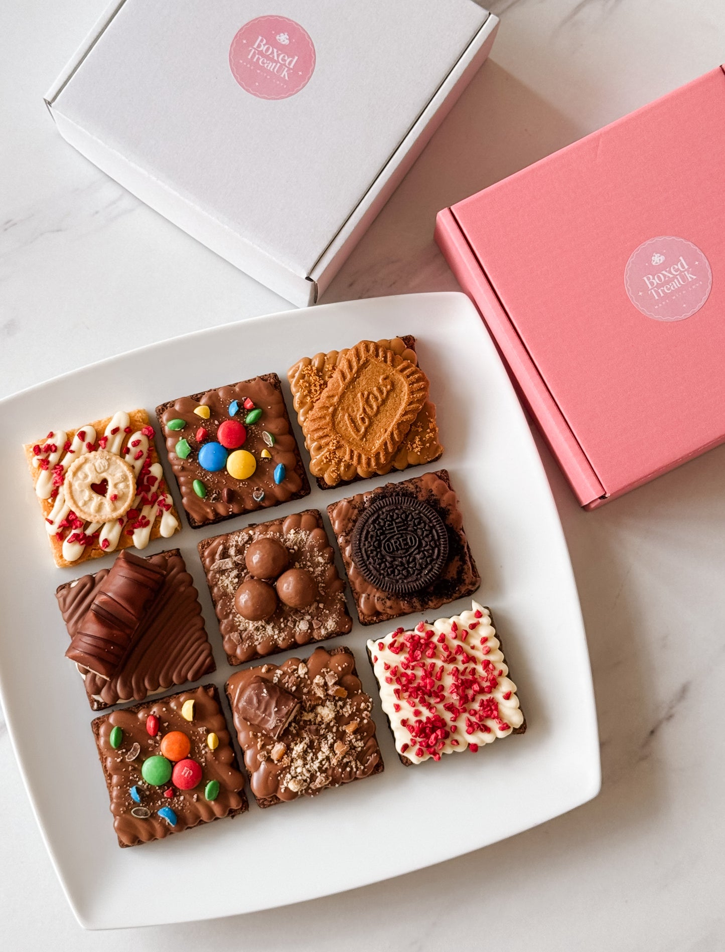 Our Signature brownie box